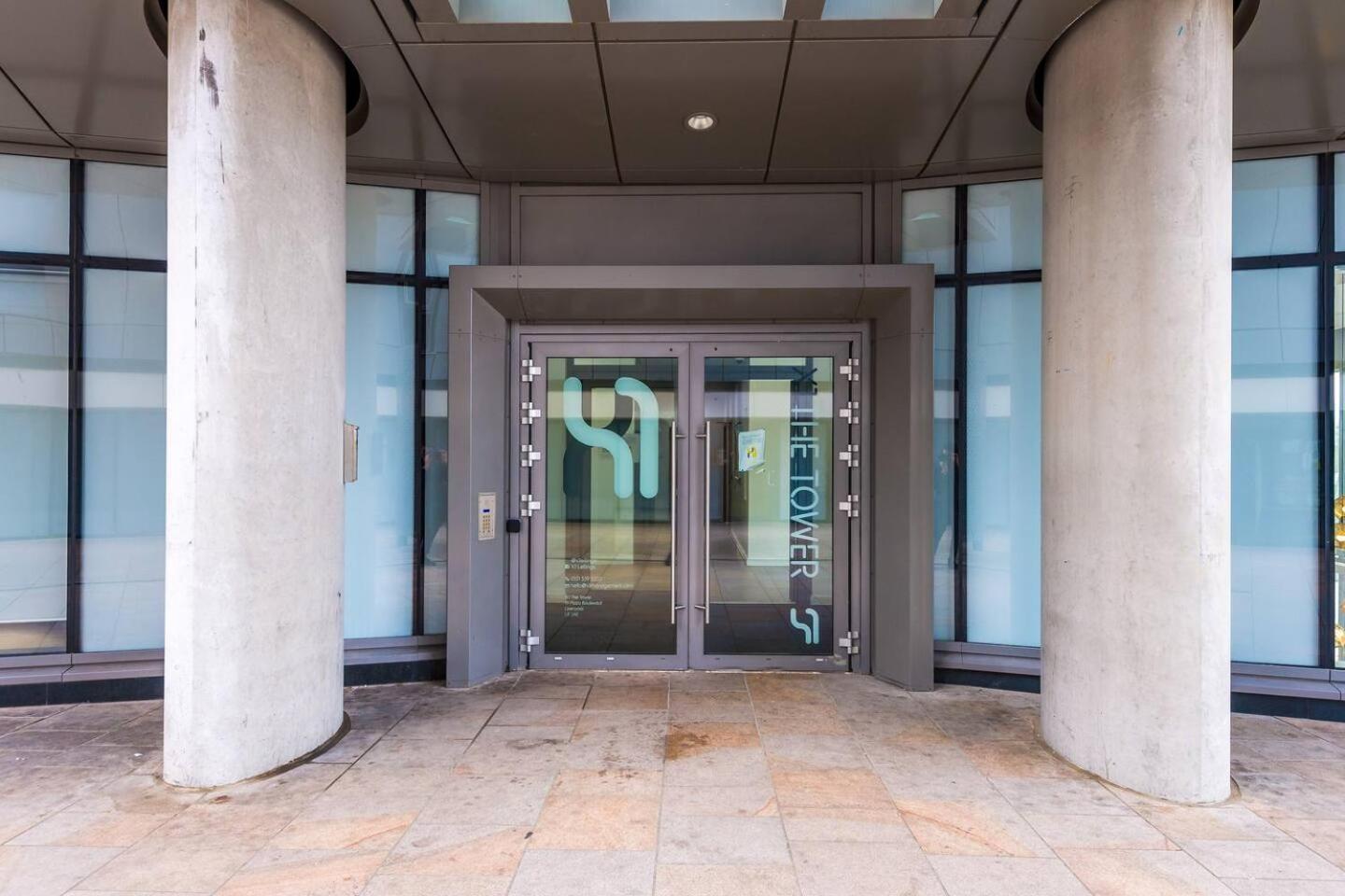 High Reviewed 1-Bed With Parking Central Location Liverpool Exteriér fotografie