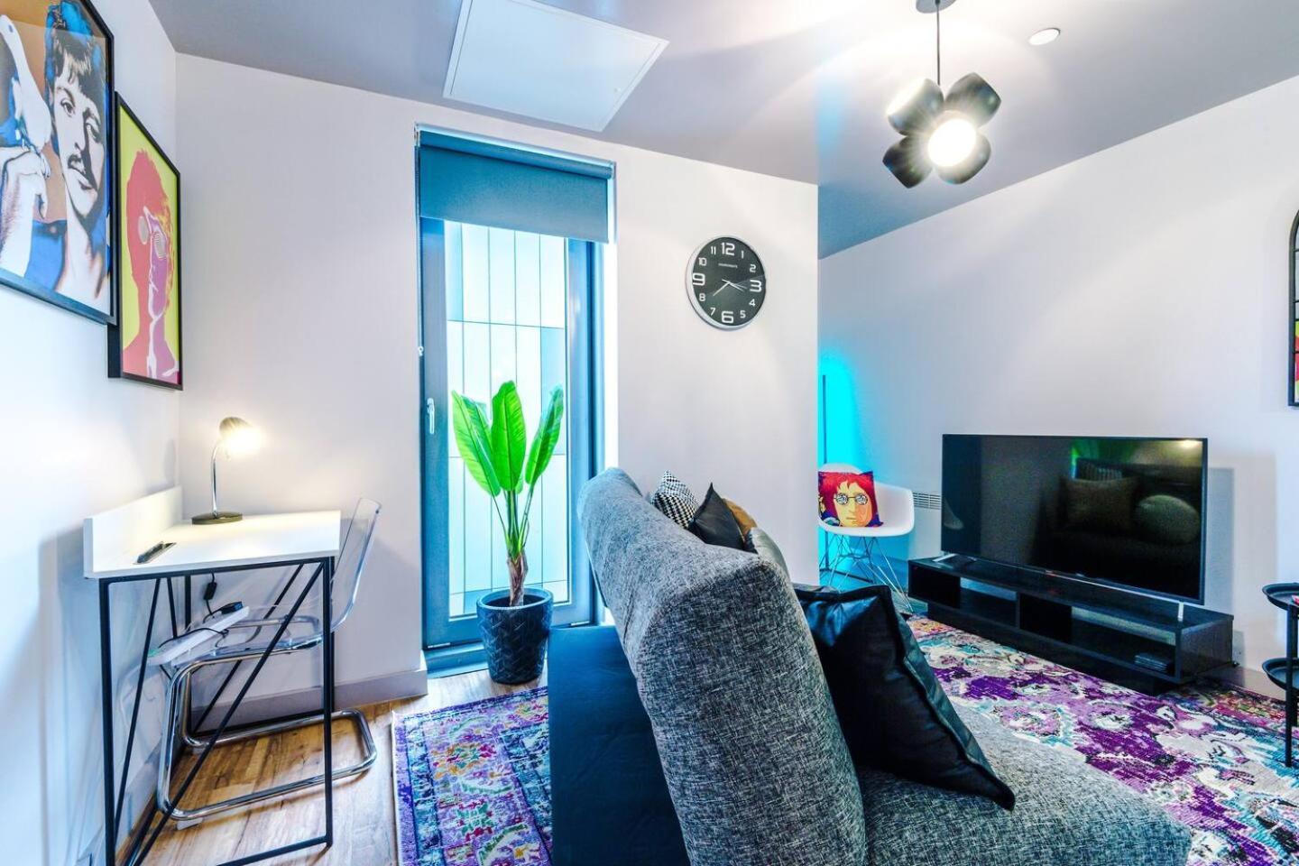 High Reviewed 1-Bed With Parking Central Location Liverpool Exteriér fotografie