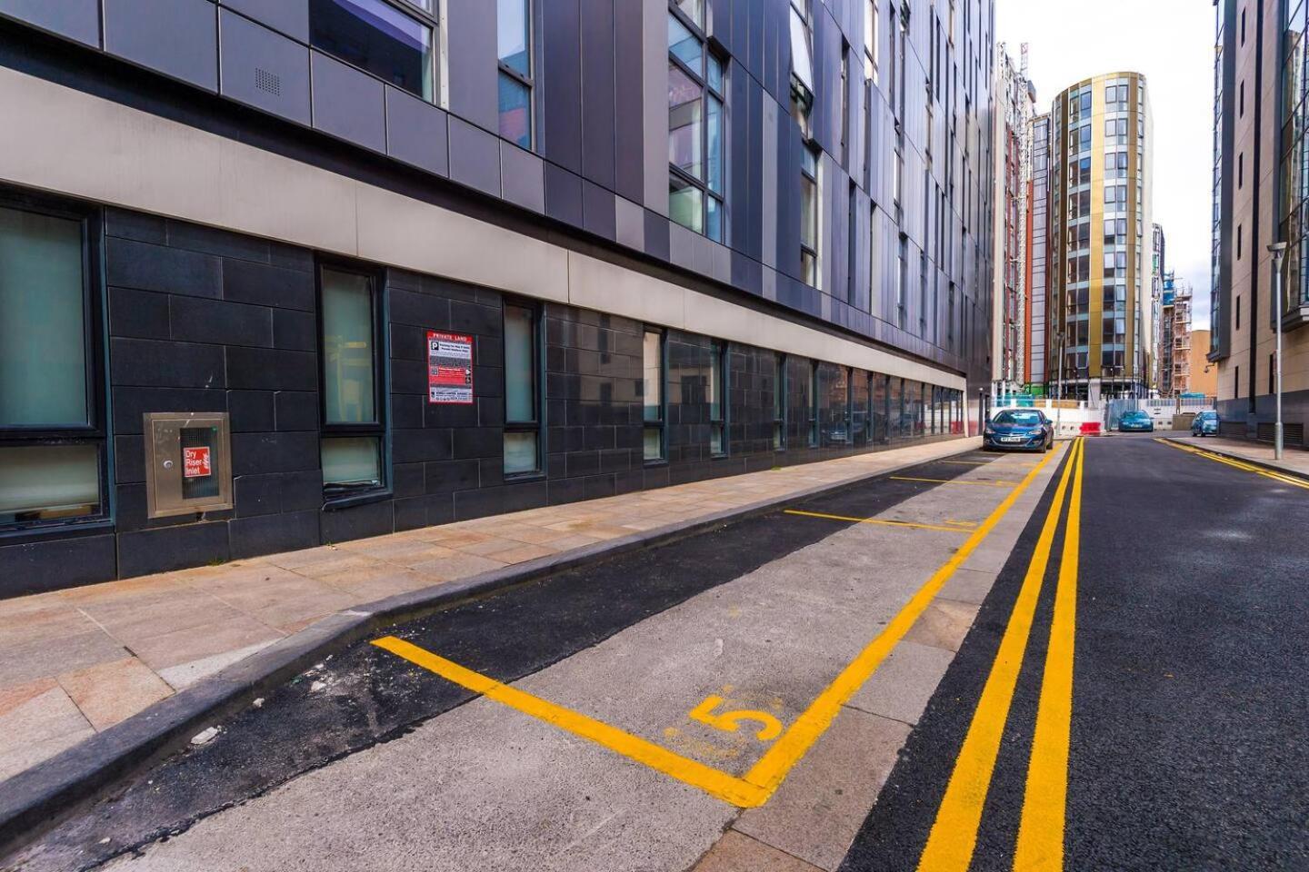 High Reviewed 1-Bed With Parking Central Location Liverpool Exteriér fotografie